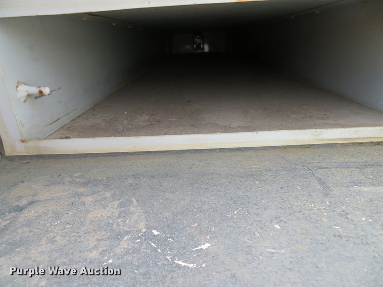 image for item DN5759 2010 Dodge Ram 5500HD  bucket truck