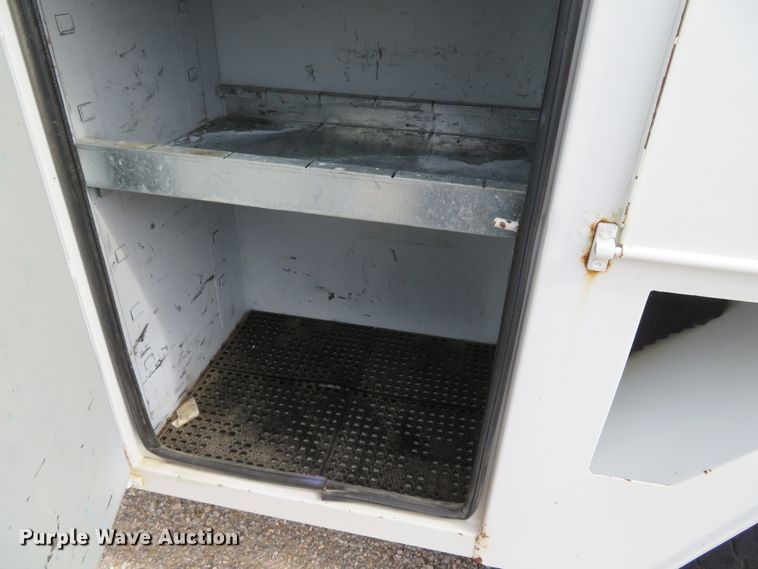 image for item DN5759 2010 Dodge Ram 5500HD  bucket truck