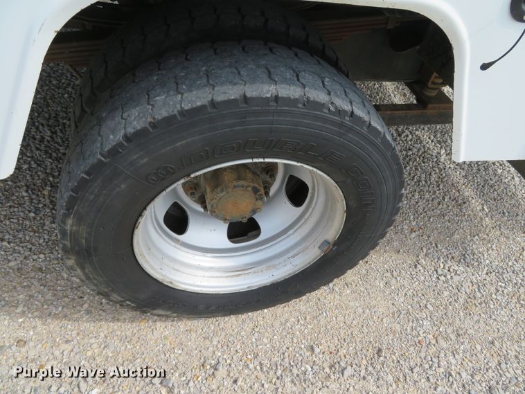 image for item DN5759 2010 Dodge Ram 5500HD  bucket truck