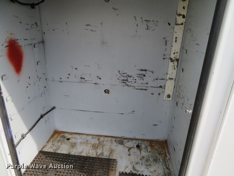 image for item DN5759 2010 Dodge Ram 5500HD  bucket truck