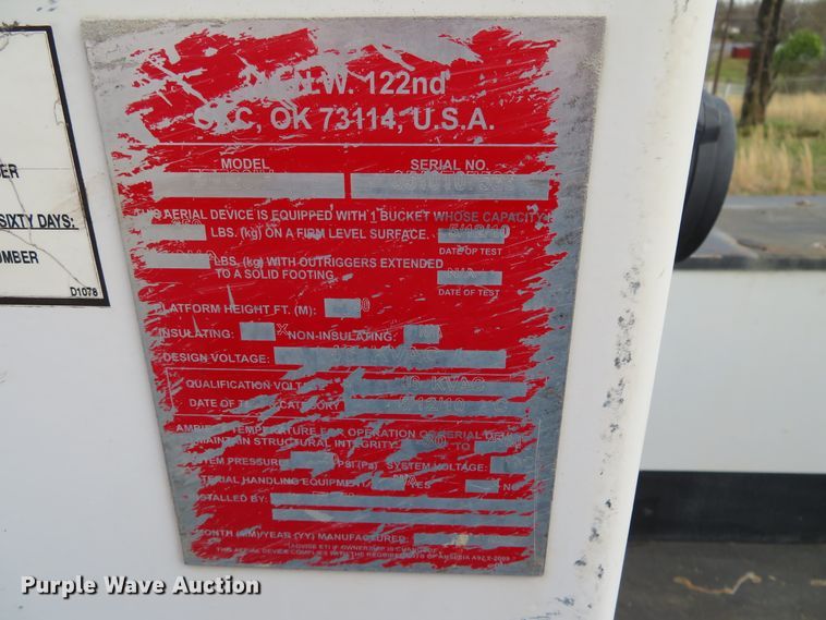 image for item DN5759 2010 Dodge Ram 5500HD  bucket truck