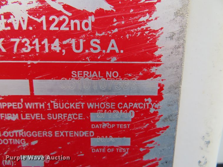 image for item DN5759 2010 Dodge Ram 5500HD  bucket truck