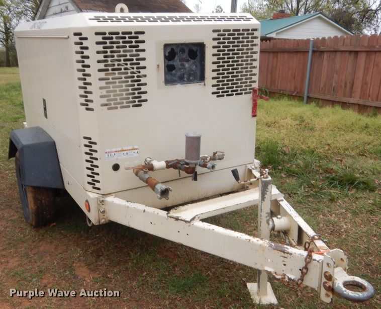 image for item ET9147 2010 Ingersoll Rand XP375WIR-T3  air compressor