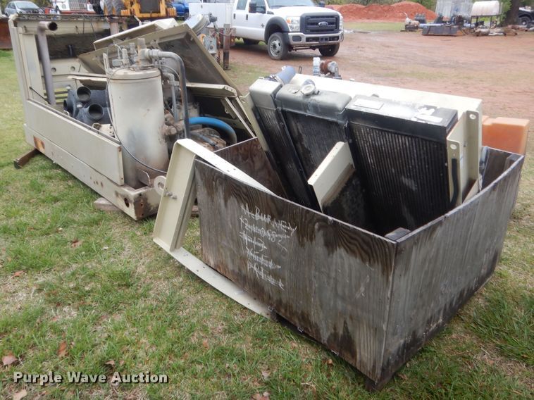 image for item ET9149 2005 Ingersoll Rand XP375WIR  air compressor