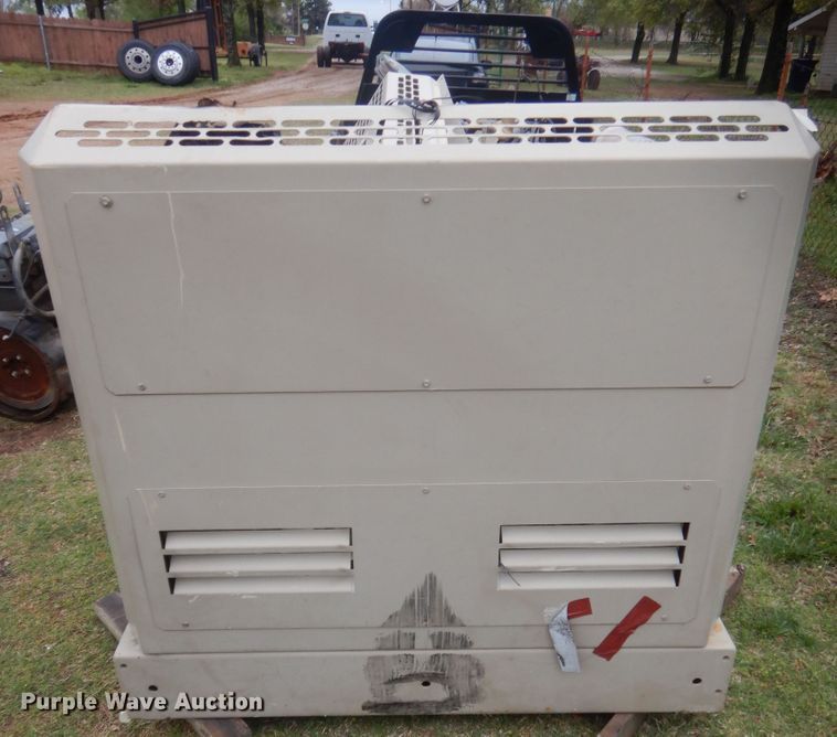 image for item ET9149 2005 Ingersoll Rand XP375WIR  air compressor