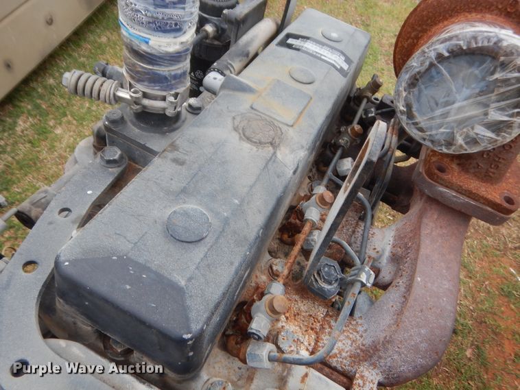 image for item ET9149 2005 Ingersoll Rand XP375WIR  air compressor