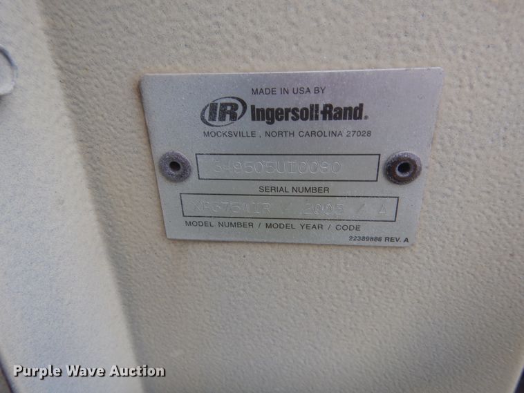image for item ET9149 2005 Ingersoll Rand XP375WIR  air compressor