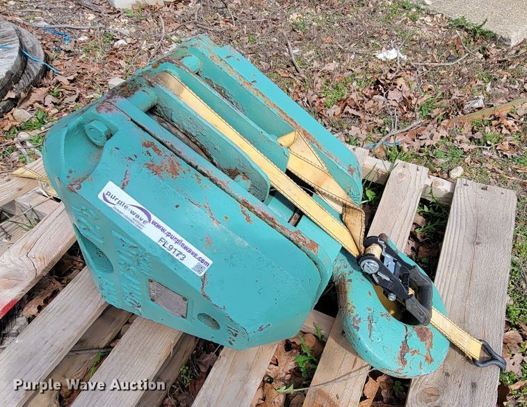 image for item FL9173 Johnson 20T12RTC crane block with hook