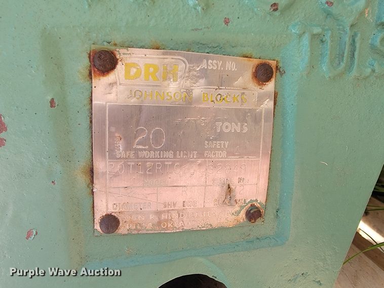 image for item FL9173 Johnson 20T12RTC crane block with hook