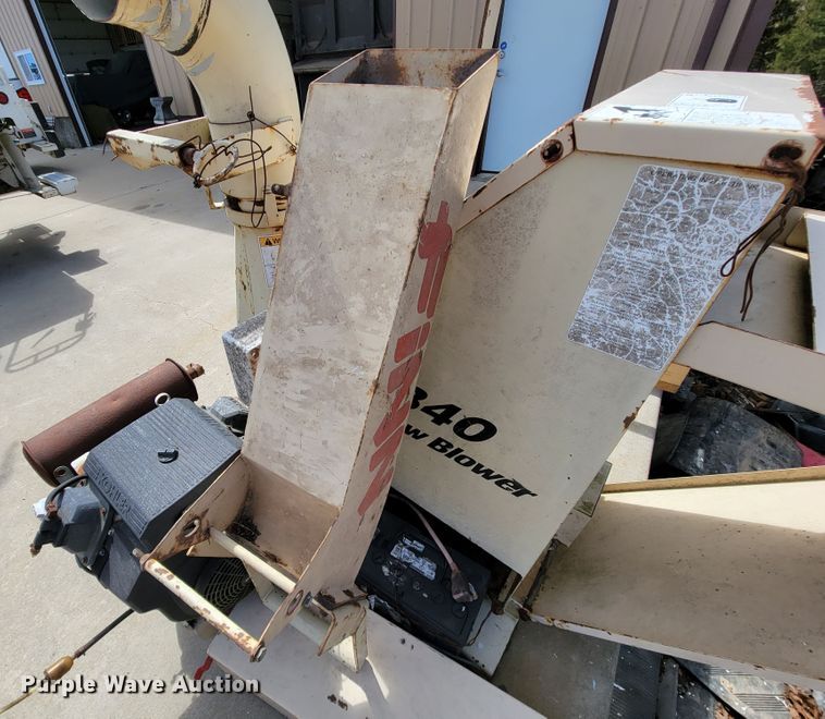 image for item FL9174 Finn B40  straw blower