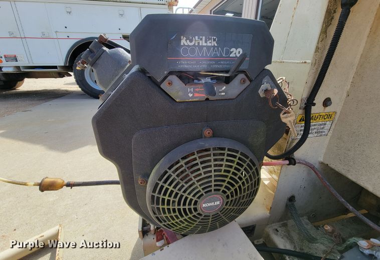 image for item FL9174 Finn B40  straw blower