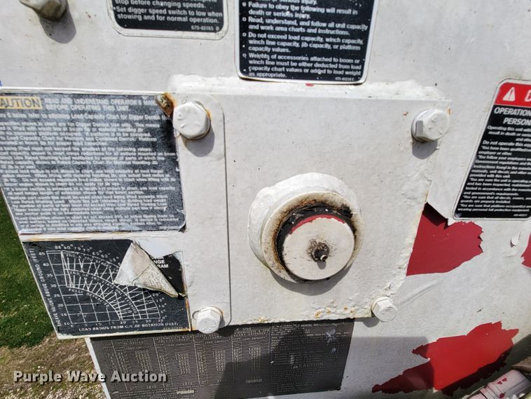 image for item FL9175 2005 International 4300  pressure digger derrick truck