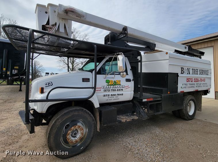 image for item FL9177 2001 GMC C7500  forestry bucket truck