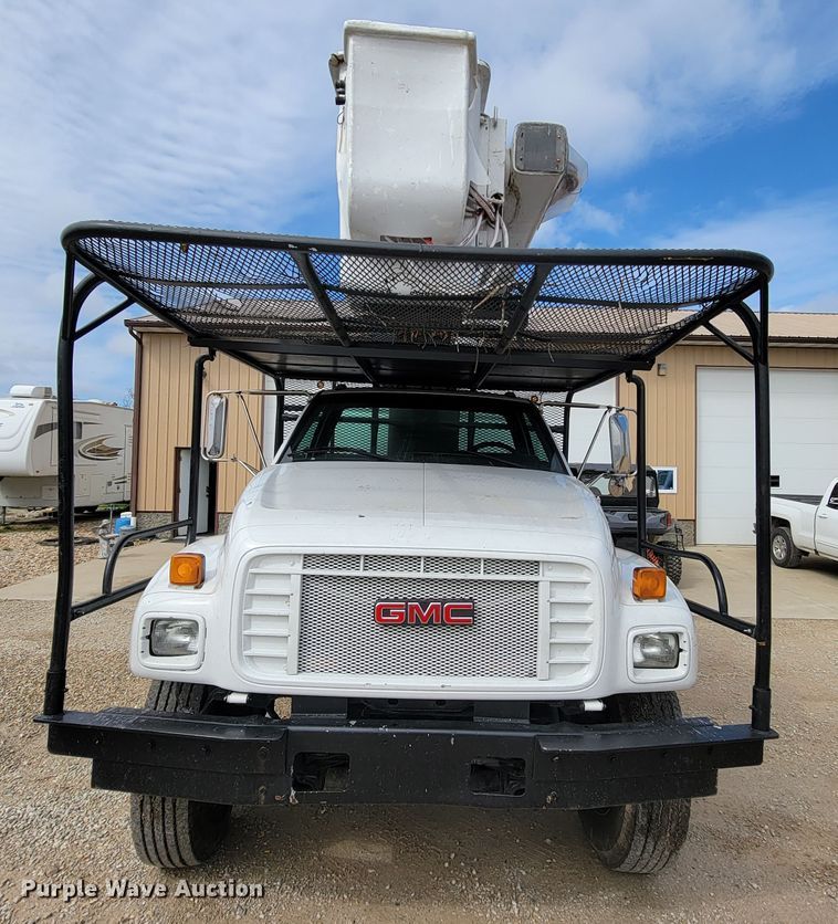 image for item FL9177 2001 GMC C7500  forestry bucket truck
