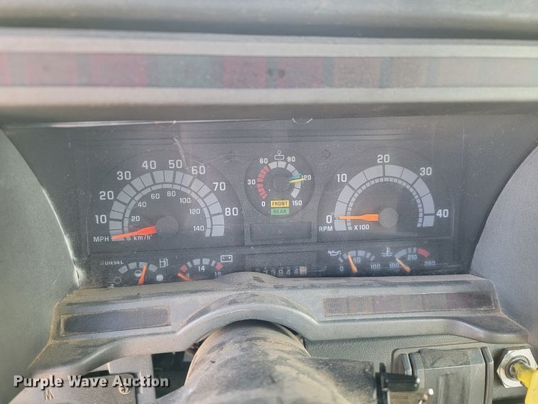 image for item FL9177 2001 GMC C7500  forestry bucket truck