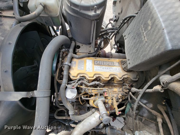 image for item FL9177 2001 GMC C7500  forestry bucket truck