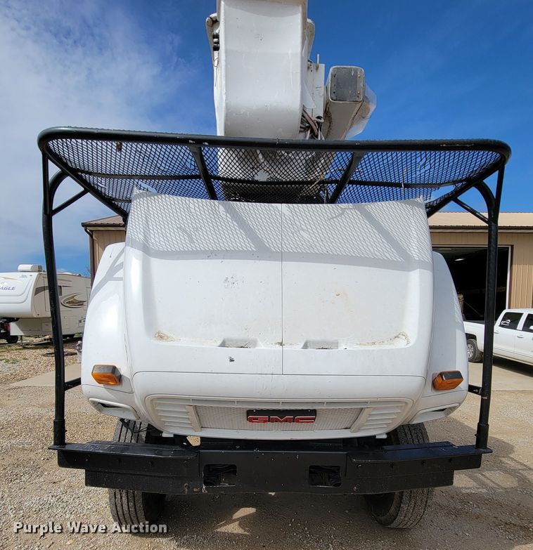 image for item FL9177 2001 GMC C7500  forestry bucket truck