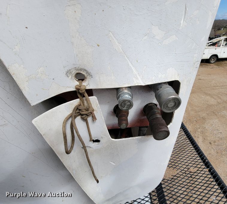 image for item FL9177 2001 GMC C7500  forestry bucket truck