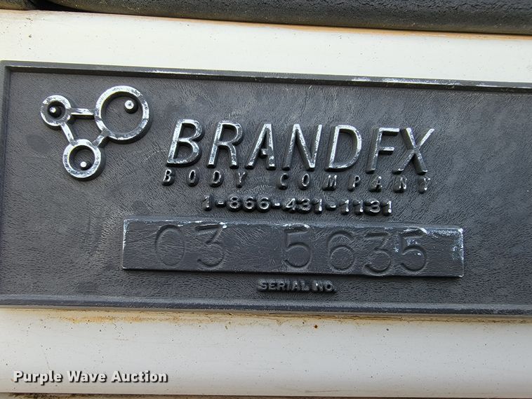 image for item FL9178 2004 Ford F550 Super Duty  bucket truck