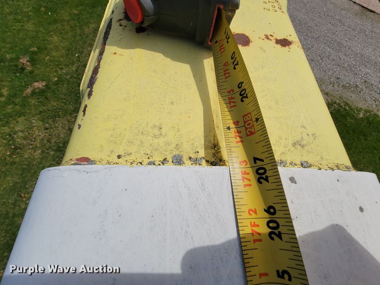 image for item FL9178 2004 Ford F550 Super Duty  bucket truck