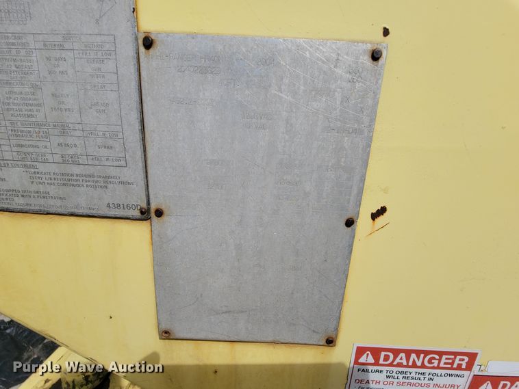 image for item FL9178 2004 Ford F550 Super Duty  bucket truck