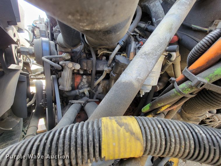 image for item FL9181 2006 Chevrolet C7500  bucket truck