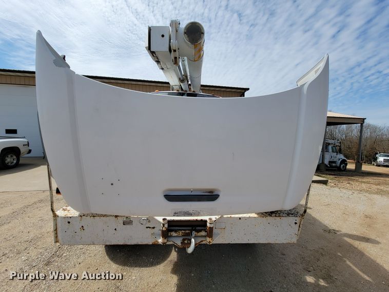 image for item FL9181 2006 Chevrolet C7500  bucket truck