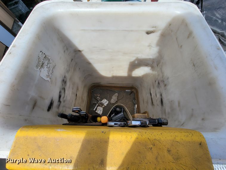 image for item FL9181 2006 Chevrolet C7500  bucket truck