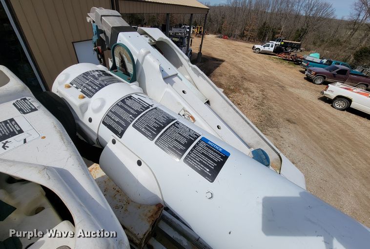 image for item FL9181 2006 Chevrolet C7500  bucket truck