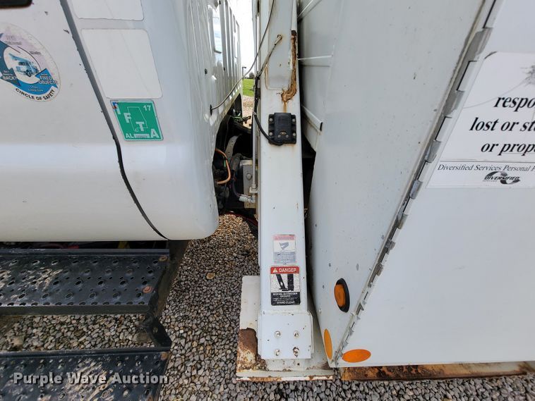 image for item FL9182 2007 Ford F750  bucket truck