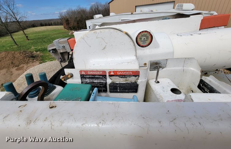 image for item FL9182 2007 Ford F750  bucket truck