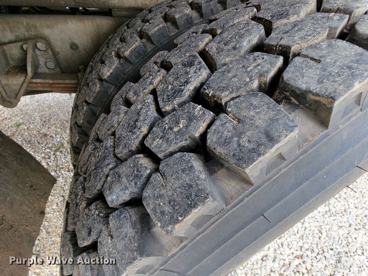 image for item FL9182 2007 Ford F750  bucket truck