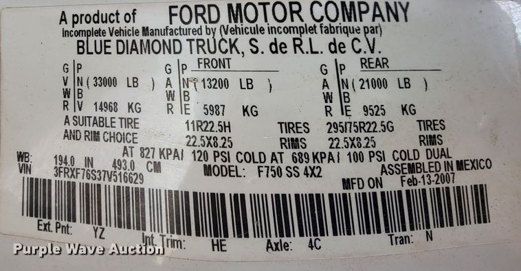 image for item FL9182 2007 Ford F750  bucket truck