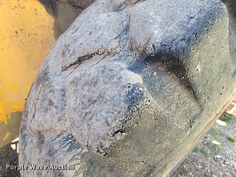 image for item FL9184 Clark Michigan 85IIIA  wheel loader