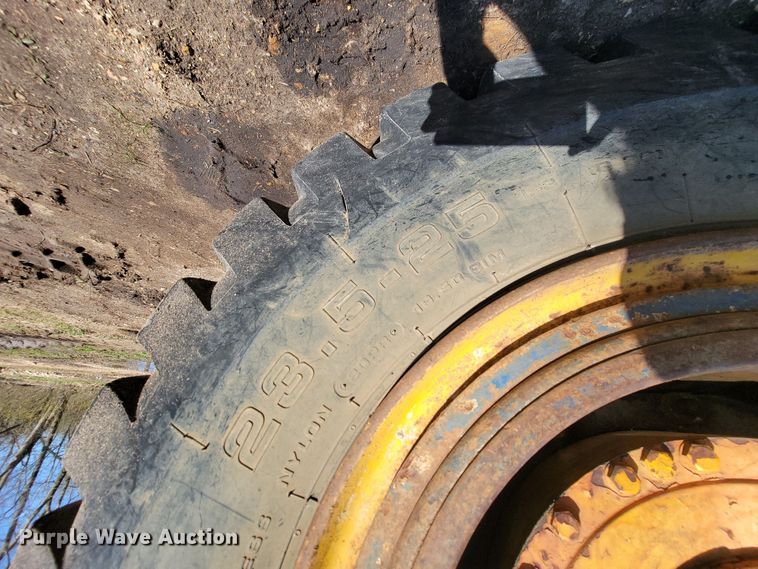 image for item FL9184 Clark Michigan 85IIIA  wheel loader