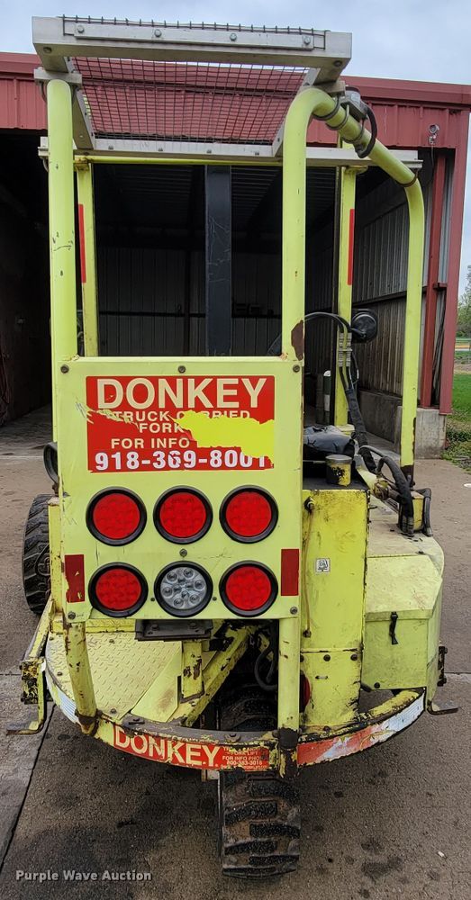 image for item FL9210 2005 Donkey D12-3K  forklift