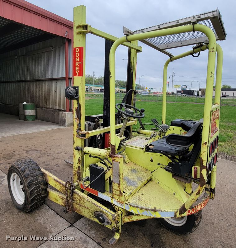 image for item FL9210 2005 Donkey D12-3K  forklift