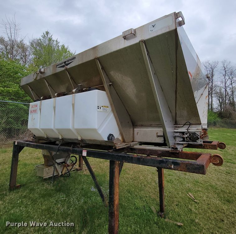 image for item FL9211 Swenson spreader