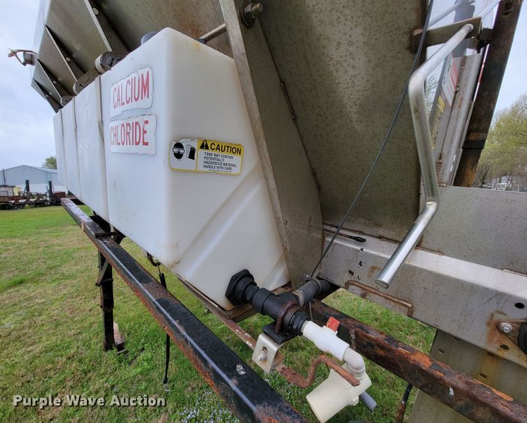 image for item FL9211 Swenson spreader