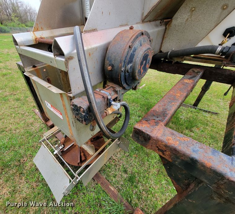 image for item FL9211 Swenson spreader