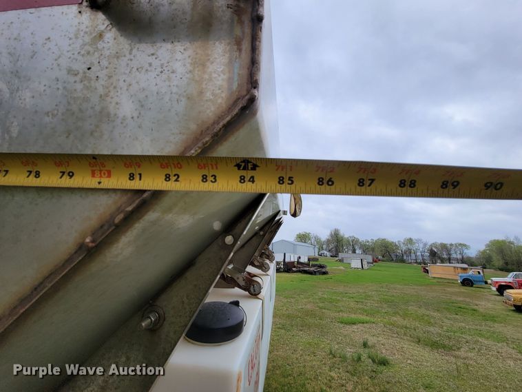 image for item FL9211 Swenson spreader