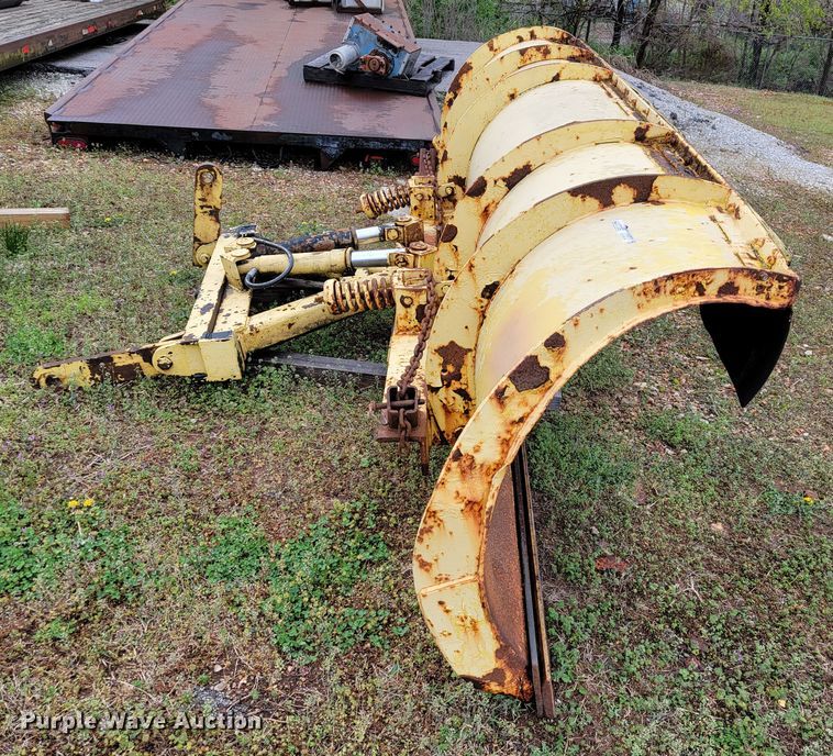 image for item FL9212 12'W snow plow