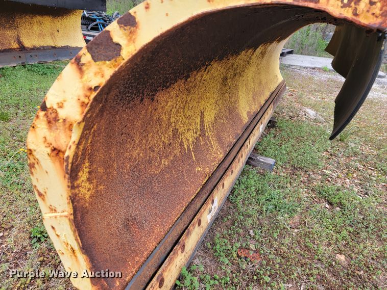 image for item FL9212 12'W snow plow