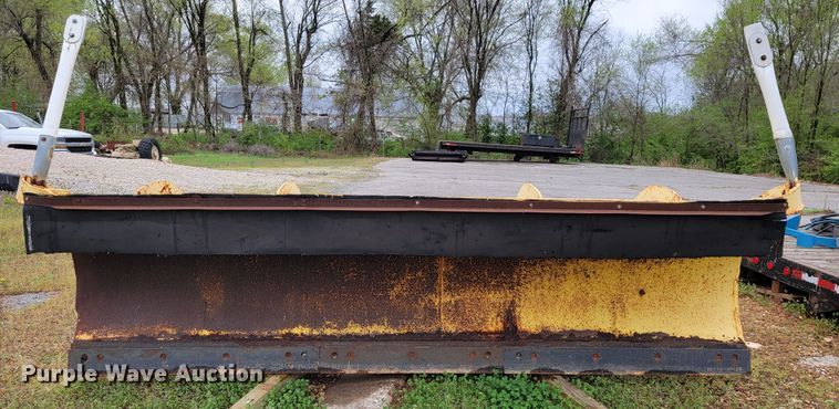 image for item FL9213 11'W snow plow
