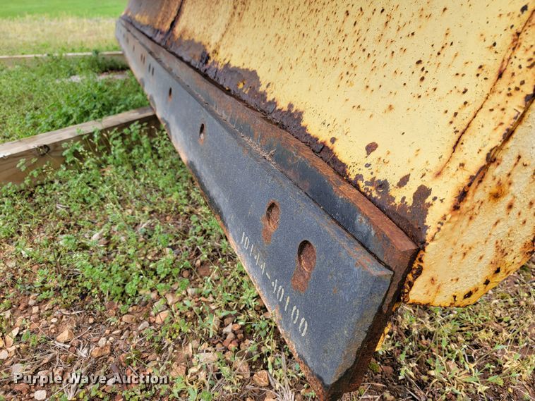 image for item FL9213 11'W snow plow