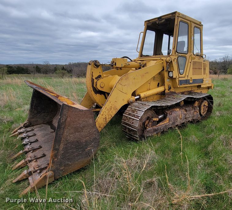 image for item FL9215 1994 Caterpillar 953B  track loader