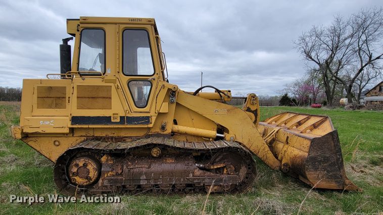 image for item FL9215 1994 Caterpillar 953B  track loader