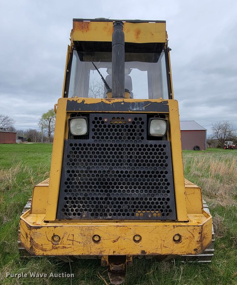 image for item FL9215 1994 Caterpillar 953B  track loader