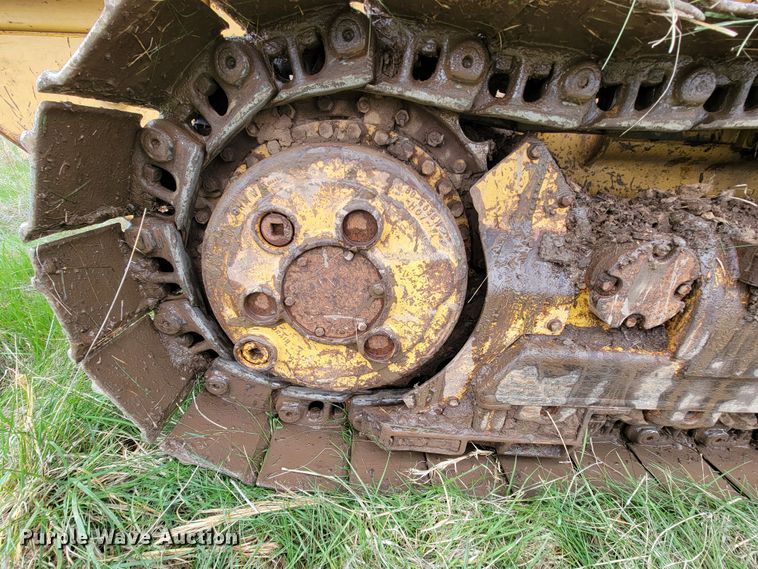 image for item FL9215 1994 Caterpillar 953B  track loader