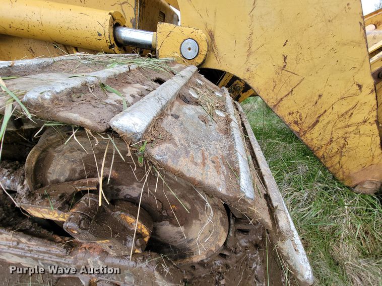 image for item FL9215 1994 Caterpillar 953B  track loader